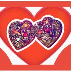 Angel cherub clip ons with an Antique Vintage look